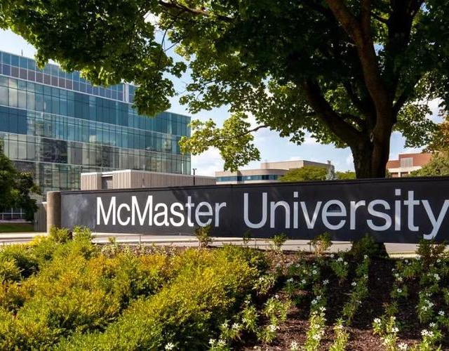 麦克马斯特大学